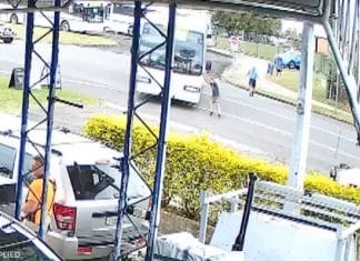Vídeo: Garota de 14 anos salva ônibus cheio de crianças que ia bater em posto de gasolina
