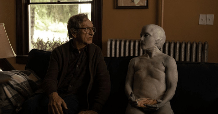 Novo filme de alienígena da Netflix conquista coração de usuários: “Refletindo sobre a vida”