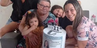 Mulher faz bolo para comemorar conquista da CNH após ter reprovado 10 vezes no teste prático