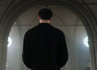 Homem eleito o ‘mais bonito da Itália’ abandona carreira de modelo para se tornar padre