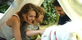 Filme maravilhoso escondido na Netflix toca os corações de maneira irreversível