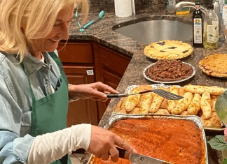 Mulher trabalha como “Mãe de Aluguel” e cobra R$ 50 mil para cozinhar, lavar a roupa e ajudar estudantes