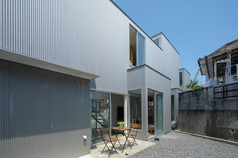 Casa estreita com 1,8 m de largura é impressionante por dentro; parece uma mansão! contioutra.com - Casa estreita com 1,8 m de largura é impressionante por dentro; parece uma mansão!