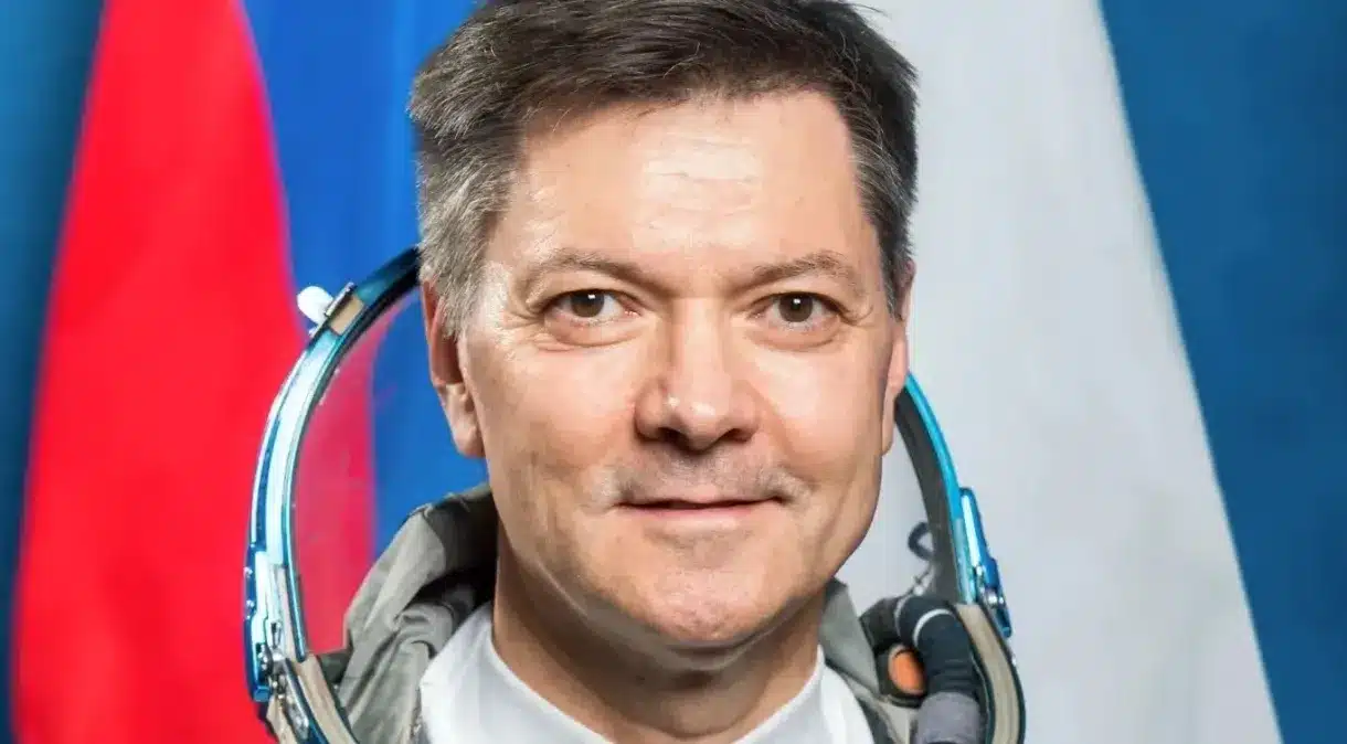 contioutra.com - Astronauta russo quebra recorde ao ficar 878 dias no espaço: "O que mais gosto"