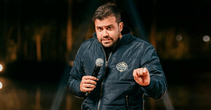 Coach Pablo Marçal, conhecido por ensinar a pagar dívidas, é cobrado em R$ 16 mil pela União