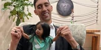 O encontro entre o homem mais alto do mundo e a menor mulher do planeta