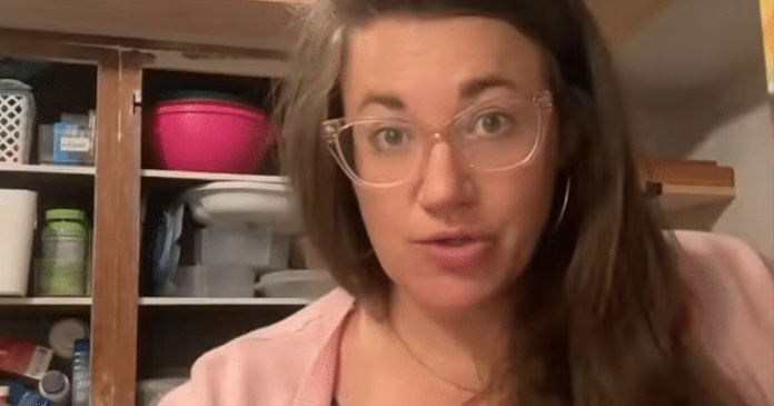 Mãe revela que seus seis filhos só tomam banho duas vezes por semana