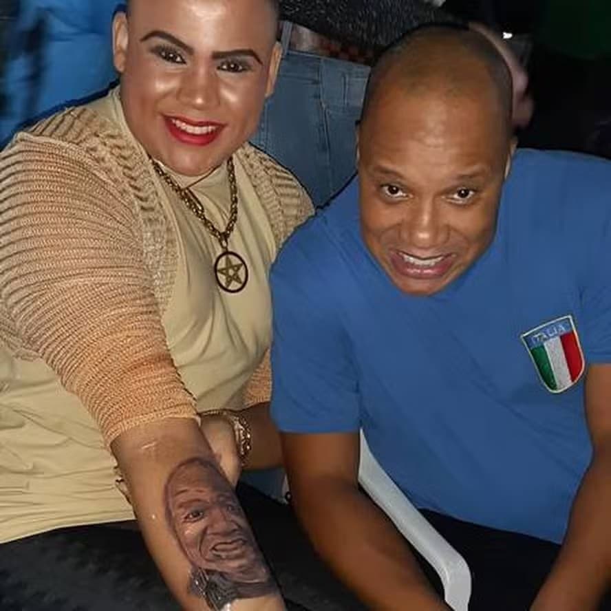 contioutra.com - Ex de Anderson do Molejo, MC Maylon lamenta morte e fala sobre tattoo em homenagem ao cantor