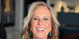 Aos 81 anos, Helô Pinheiro posa de biquíni em varanda de hotel e sua boa forma mais uma vez impressiona os fãs