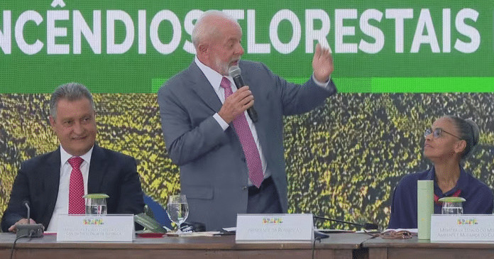 “Ele vai ter que aprender a viver aqui”, diz Lula sobre ‘bilionário tentando fazer foguete’