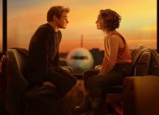 A charmosa comédia romântica da Netflix que agradou em cheio os críticos de cinema