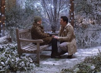 Comédia romântica com Emilia Clarke chega à Netflix pronta para te arrancar lágrimas