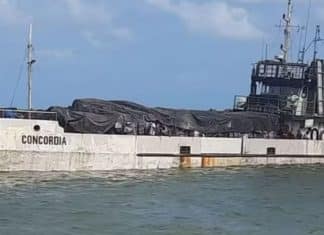 Tripulação desaparece após navio naufragar a caminho de Fernando de Noronha