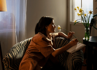 Você fala sozinho? O que ciência diz sobre esse hábito