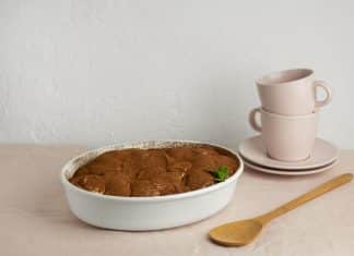 Reinvente o clássico: pavê fácil com biscoitos recheados