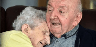 Mãe de 98 anos se muda para asilo para cuidar do filho de 80: “Você nunca deixa de ser mãe”