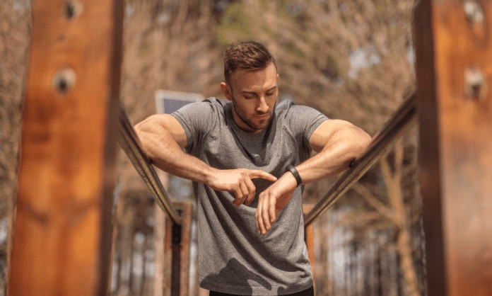Como monitorar a qualidade do sono usando uma smartband?