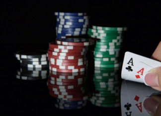 Top High Rollers: Quem Domina o Ranking de Ganhos no Poker Mundial?