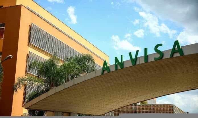 Atenção! Anvisa proíbe marca de azeite e suspende alimentos contaminados vendidos no país