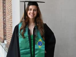Quem é a brasileira que conquistou a maior nota de sua turma em Harvard – e quebrou recorde de 400 anos! Quem é a brasileira que conquistou a maior nota de sua turma em Harvard - e quebrou recorde de 400 anos!