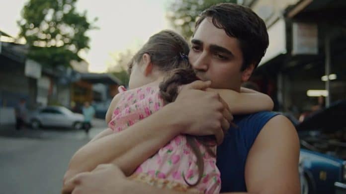 8 - Esse novo filme turco da Netflix está fazendo sucesso e vai te fazer chorar com a trama Drama turco da Netflix conquista o público e promete ganhar seu coração do começo ao fim