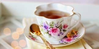 “Chá do Milagre” é proibido pela Anvisa após denúncias de engano e riscos à saúde