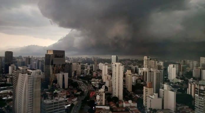 Chuva vem com força! 8 estados entram em alerta por temporais e ventos intensos — veja se o seu está na lista Chuva vem com força! 8 estados entram em alerta por temporais e ventos intensos — veja se o seu está na lista