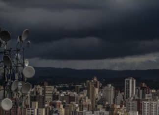 Feriadão pode virar dor de cabeça: previsão do tempo para quinta (20) de Consciência Negra acende alerta!