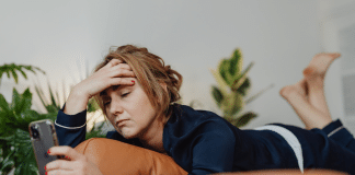 O que a Psicologia diz sobre pessoas que demoram a responder mensagens no WhatsApp O que a Psicologia diz sobre pessoas que demoram a responder mensagens no WhatsApp