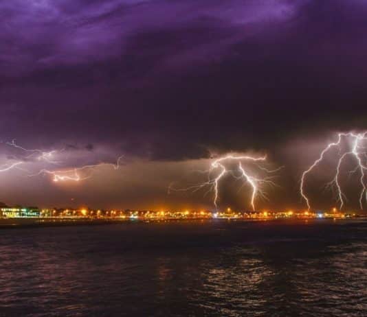 Mapa de alerta: ciclone avança, pode levar chuva de 160 mm e causar transtornos em vários estados Mapa de alerta: ciclone avança, pode levar chuva de 160 mm e causar transtornos em vários estados
