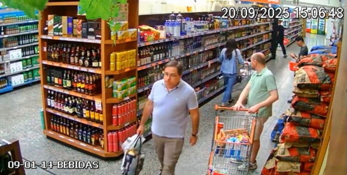 Vídeo flagra juiz da Operação Lava Jato levando champanhe sem pagar em mercado