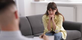 A solidão do diagnóstico psiquiátrico e o conflito de quem não se reconhece mais