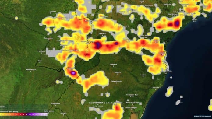Previsão preocupa: ciclone pode trazer granizo e chuvas intensas para 2 estados a partir de sexta (30)