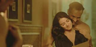 Assistir sozinho é uma coisa; a dois muda tudo: 7 séries picantes da Netflix pra ver até domingo