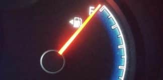 Você tenta economizar no posto, mas esses 5 hábitos estão fazendo seu carro beber mais Você tenta economizar no posto, mas esses 5 hábitos estão fazendo seu carro beber mais