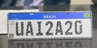 Placa Mercosul em 2026: regra silenciosa pode obrigar troca mesmo sem multa