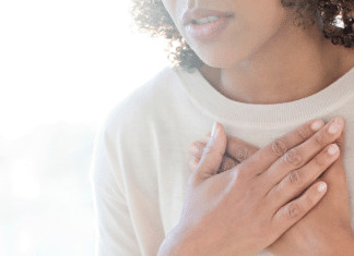 Falta de ar, aperto no peito e medo sem explicação no exterior: psicoterapia online
