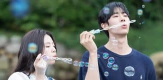 A Netflix acaba de lançar um romance coreano doce por fora e emocionalmente cruel por dentro