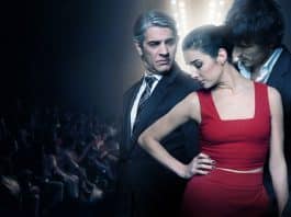 A série da Netflix sobre mãe solo que conhece um homem atraente e misterioso que tem desejo de vingança