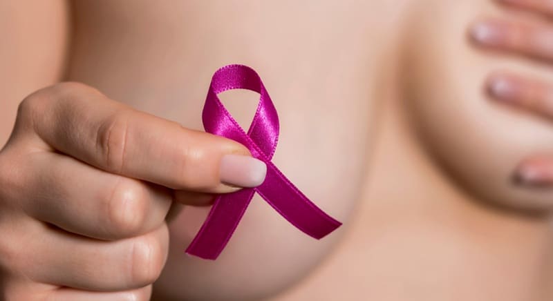 contioutra.com - Muitas mulheres s&oacute; percebem depois: 4 sinais precoces do c&acirc;ncer de mama que passam batido