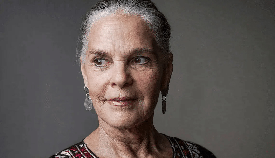 contioutra.com - Ela foi considerada a mulher mais bonita de Hollywood... Agora aos 86 anos, sua apar&ecirc;ncia atual est&aacute; dando o que falar