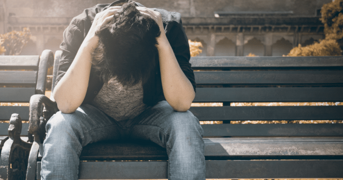 Brasileiros no exterior: a solidão de quem parece ter realizado um sonho, mas sofre em silêncio