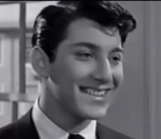 70 anos depois, essa música de 1956 continua sem rival — e quase ninguém explica o porquê Esta canção de 1956 faz 70 anos ninguém superou até hoje