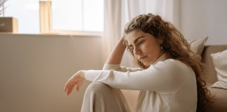 Terapia EMDR para brasileiros no exterior: como funciona e quando procurar ajuda com especialista em trauma
