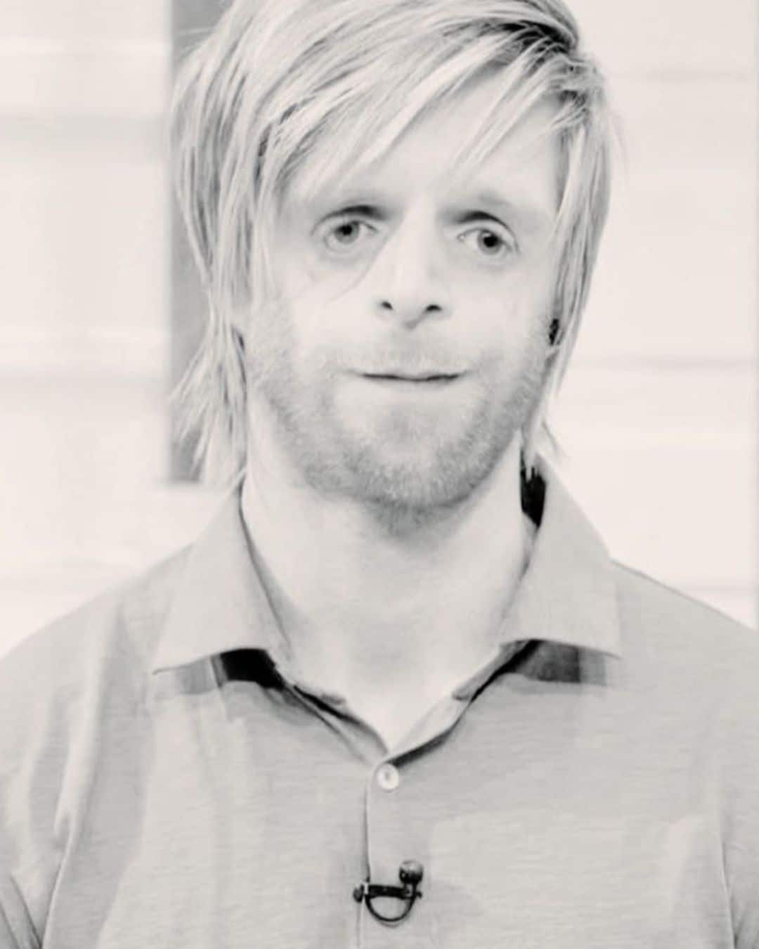 contioutra.com - Ele foi o beb&ecirc; que ningu&eacute;m quis segurar. 30 anos depois, o motivo de todos o procurarem vai te deixar sem palavras