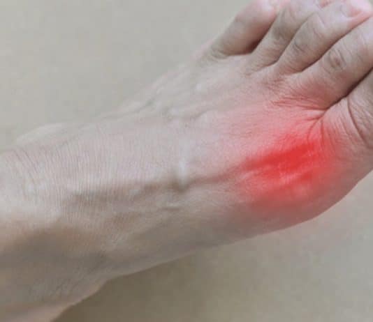 Se a neuropatia atacar na sua casa… você pode estar ignorando um sinal importante dentro do seu corpo