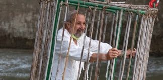 O que acontece todo ano com o pior político da Itália vai te fazer querer morar lá imediatamente