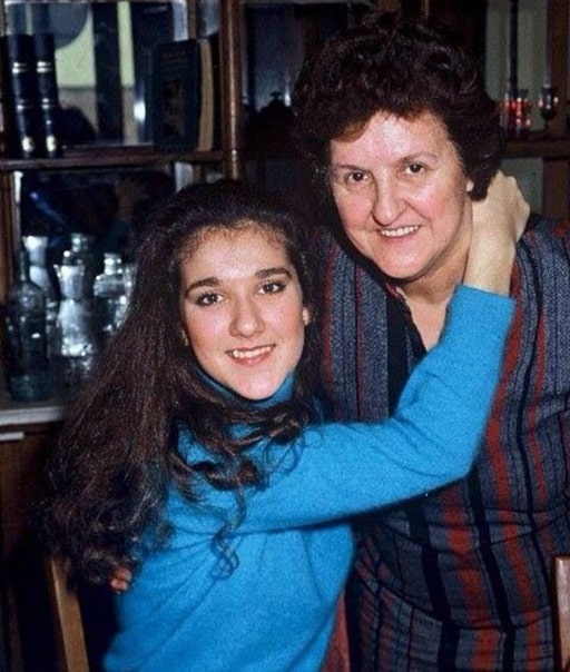 Ela quase foi interrompida pela mãe no meio da gestação, salva por um padre, hoje é uma das maiores cantoras da história da música contioutra.com - Ela quase foi interrompida pela mãe no meio da gestação, salva por um padre, hoje é uma das maiores cantoras da história da música
