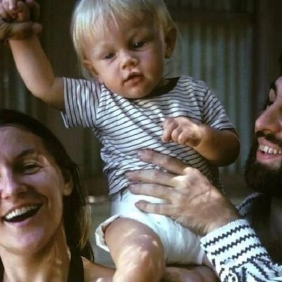 Antes do Oscar e da fama mundial, esse astro viveu uma infância bem difícil contioutra.com - Antes do Oscar e da fama mundial, esse astro viveu uma infância bem difícil