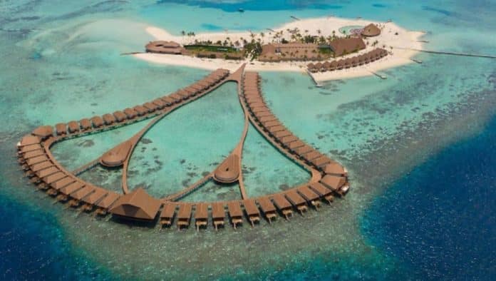 turistas maldivas 2026 Como é o local nas Maldivas onde cinco turistas perderam a vida ao mergulhar